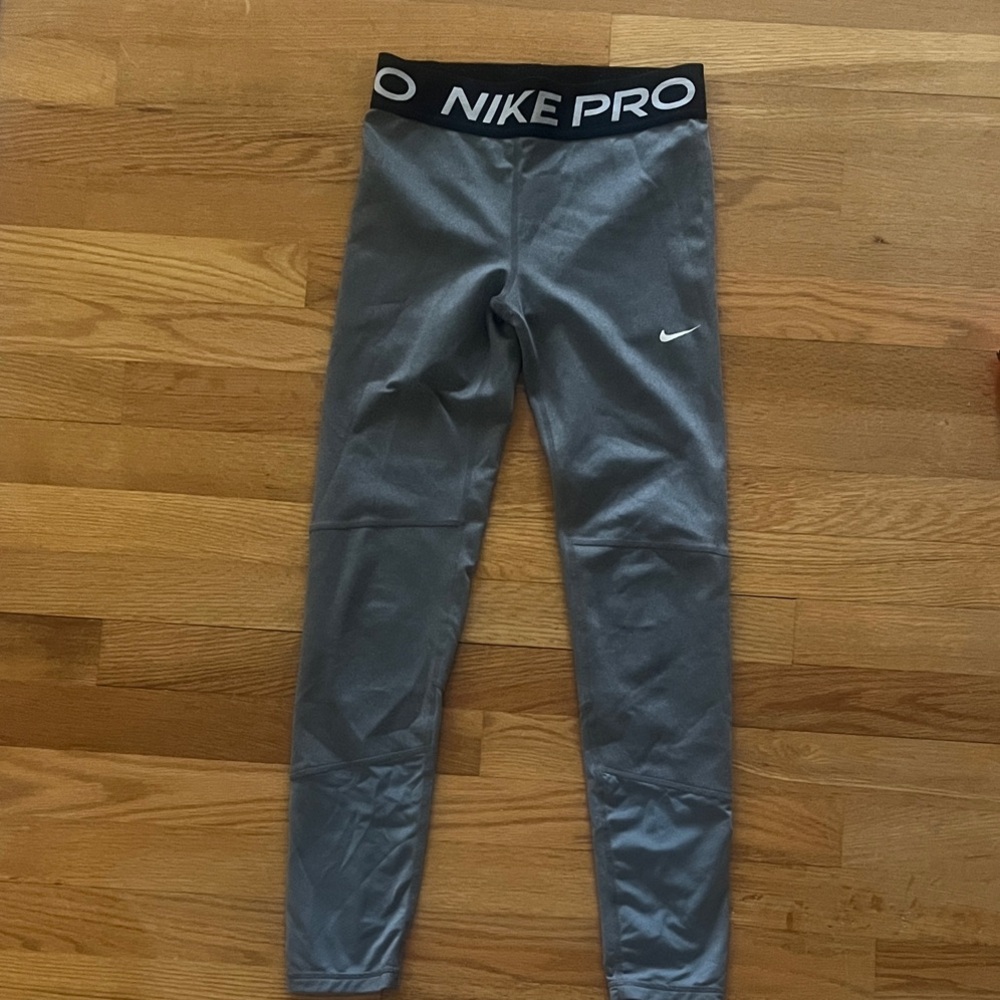 Nike Pro Girls Gray Leggings